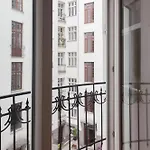 Art Wilcza Street Апартаменты *