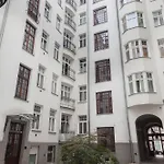 Art Wilcza Street Апартаменты Варшава