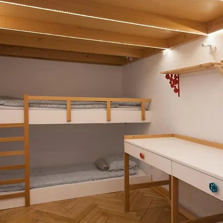 Art Wilcza Street Апартаменты