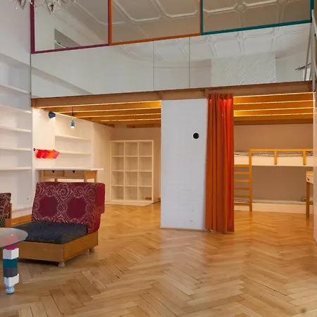 Art Wilcza Street * Varsavia