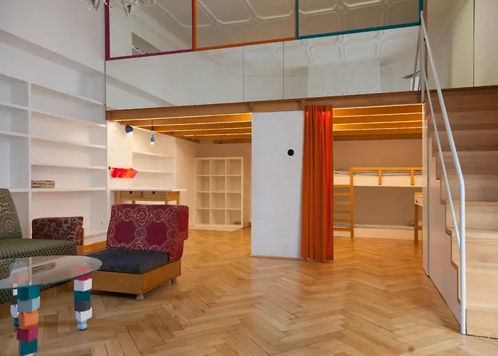 Art Wilcza Street * Warsaw