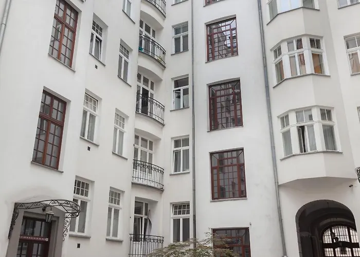 Art Wilcza Street Apartment Warsaw