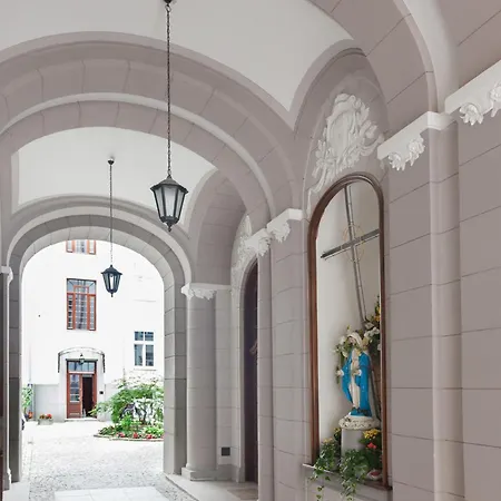 Art Wilcza Street Warszawa